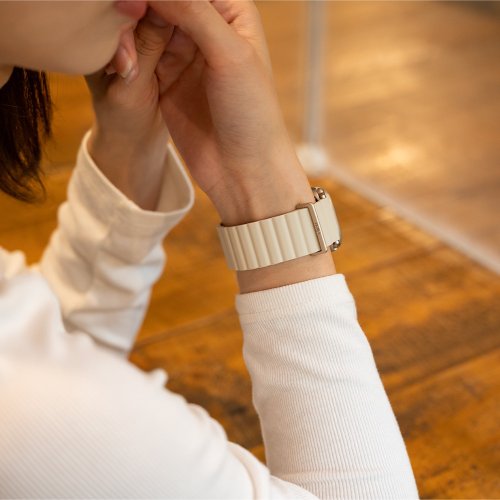Uniq Revix Premium Edition Band For Watch 49/45mm | Canary Yellow/Ivory