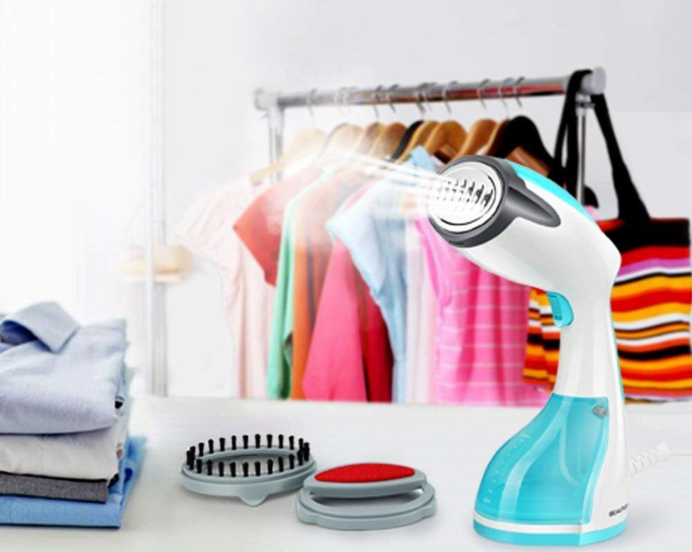Black & Decker Handy Garment Steamer, 1200 Watt | White