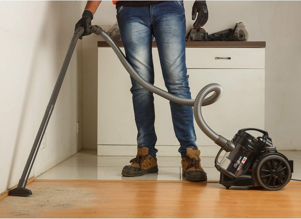 Black & Decker 1400W Bagless Multicyclonic Canister Vacuum Cleaner | Black