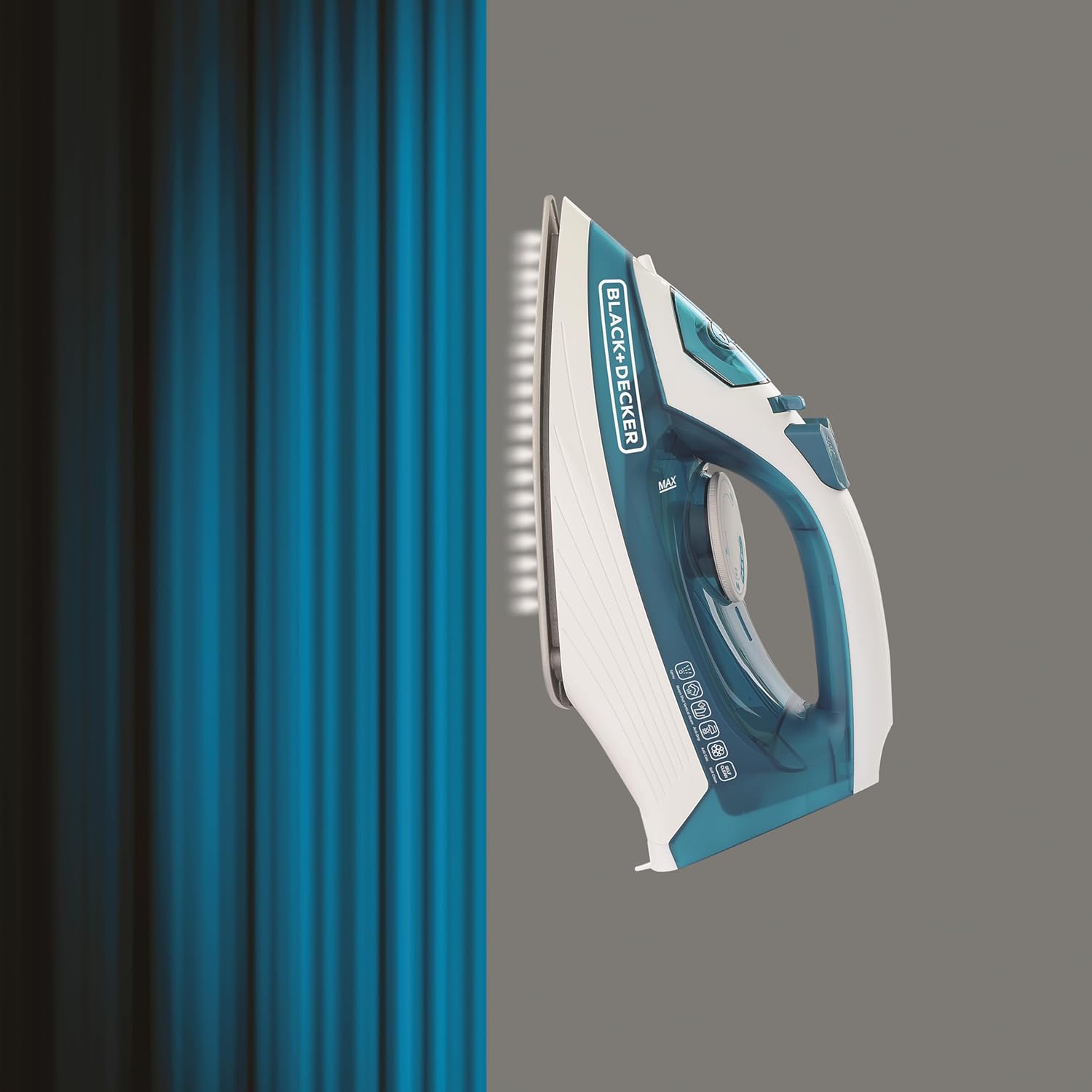 Black & Decker X1575-B5 Steam Iron with Nonstick Soleplate, 1600 W