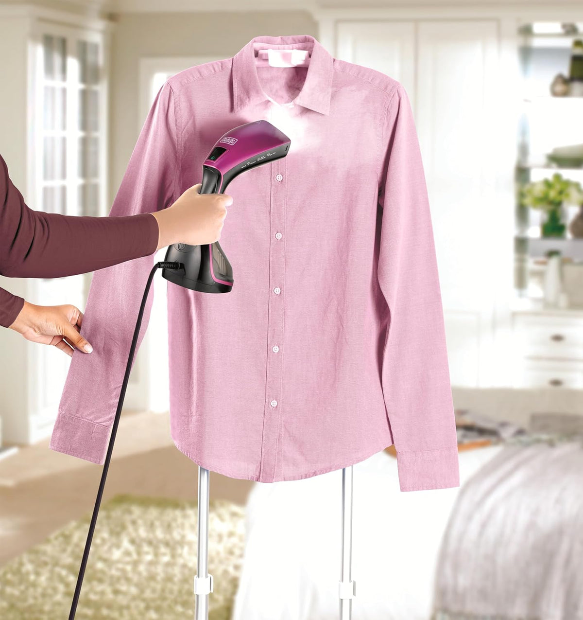 Black & Decker Portable Digital Handheld Garment Steamer 1600W | Black