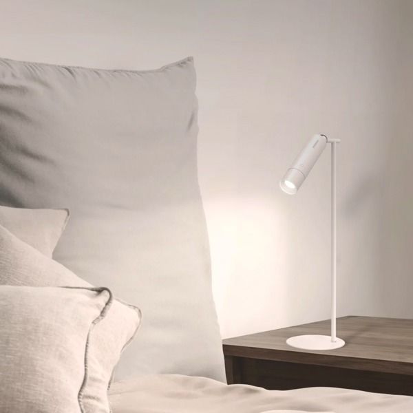 Momax Snaplux Portable Led Lamp