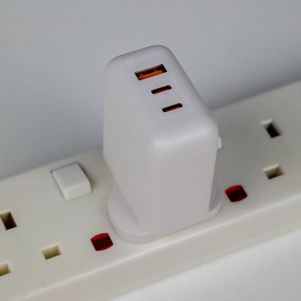 aslitec VexoraGaN 65W â Compact GaN Charger, USB-A  Dual USB-C Triple Ports