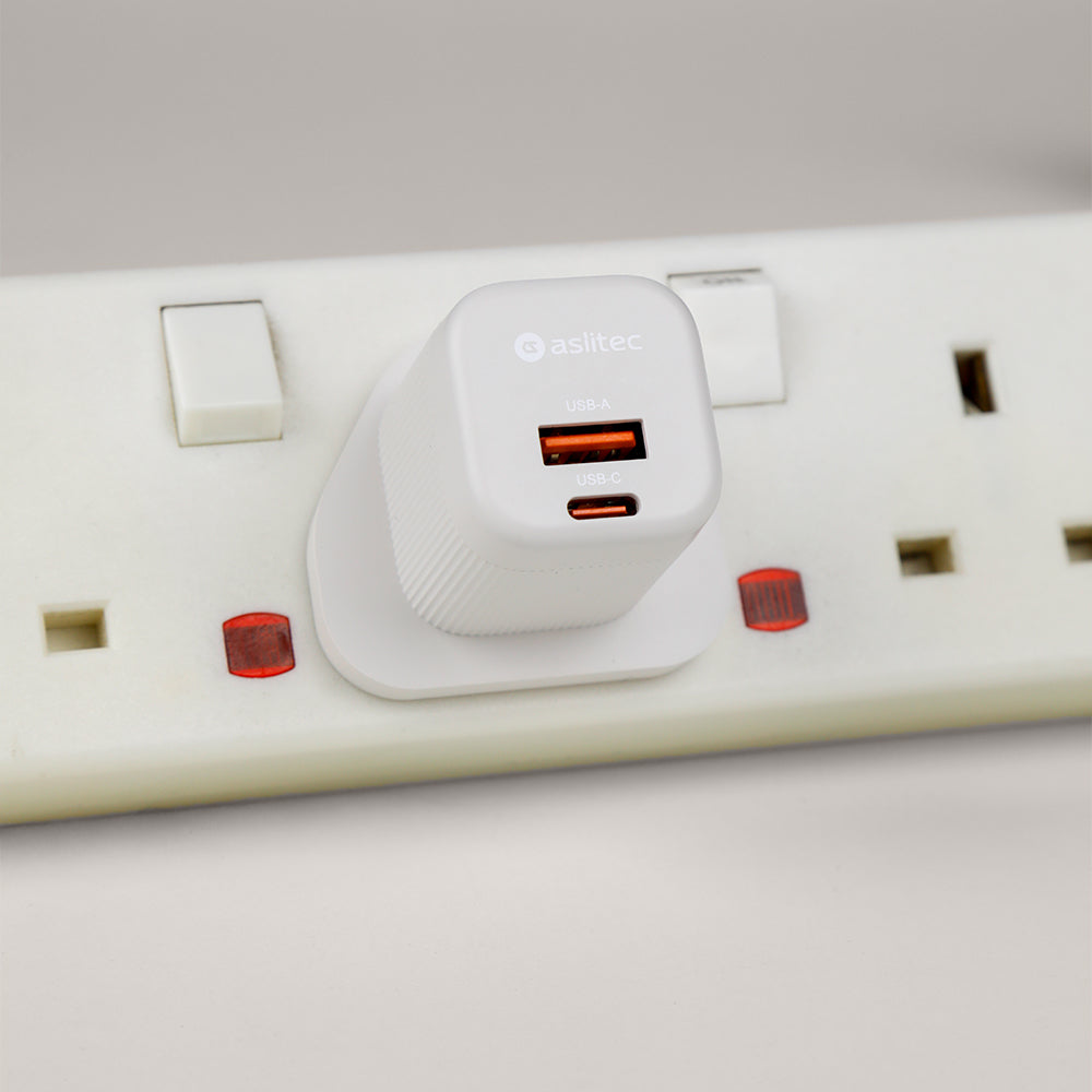 aslitec VexoraGaN 35W â€“ Premium GaN Charger, Dual USB-A + USB-C Ports