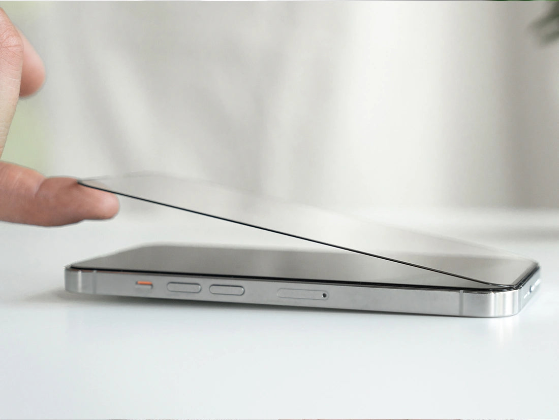 Anank iPhone 15 Pro Max 2.5d Corning Gorilla Glass