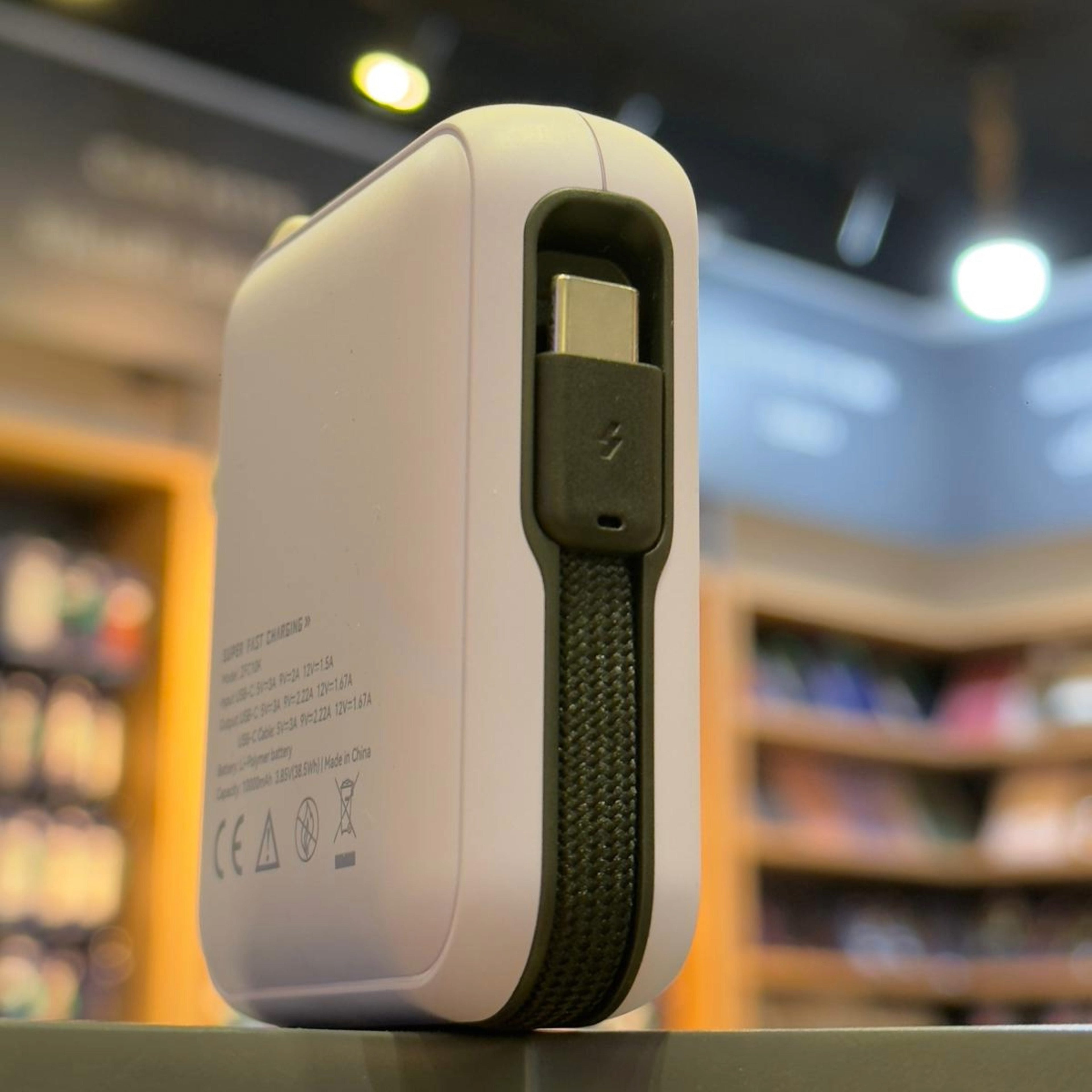 LZEL ZenoFlex Charge Mini 10000mAh PD Power Bank â€“ 20W Output / 18W Input | Mocha