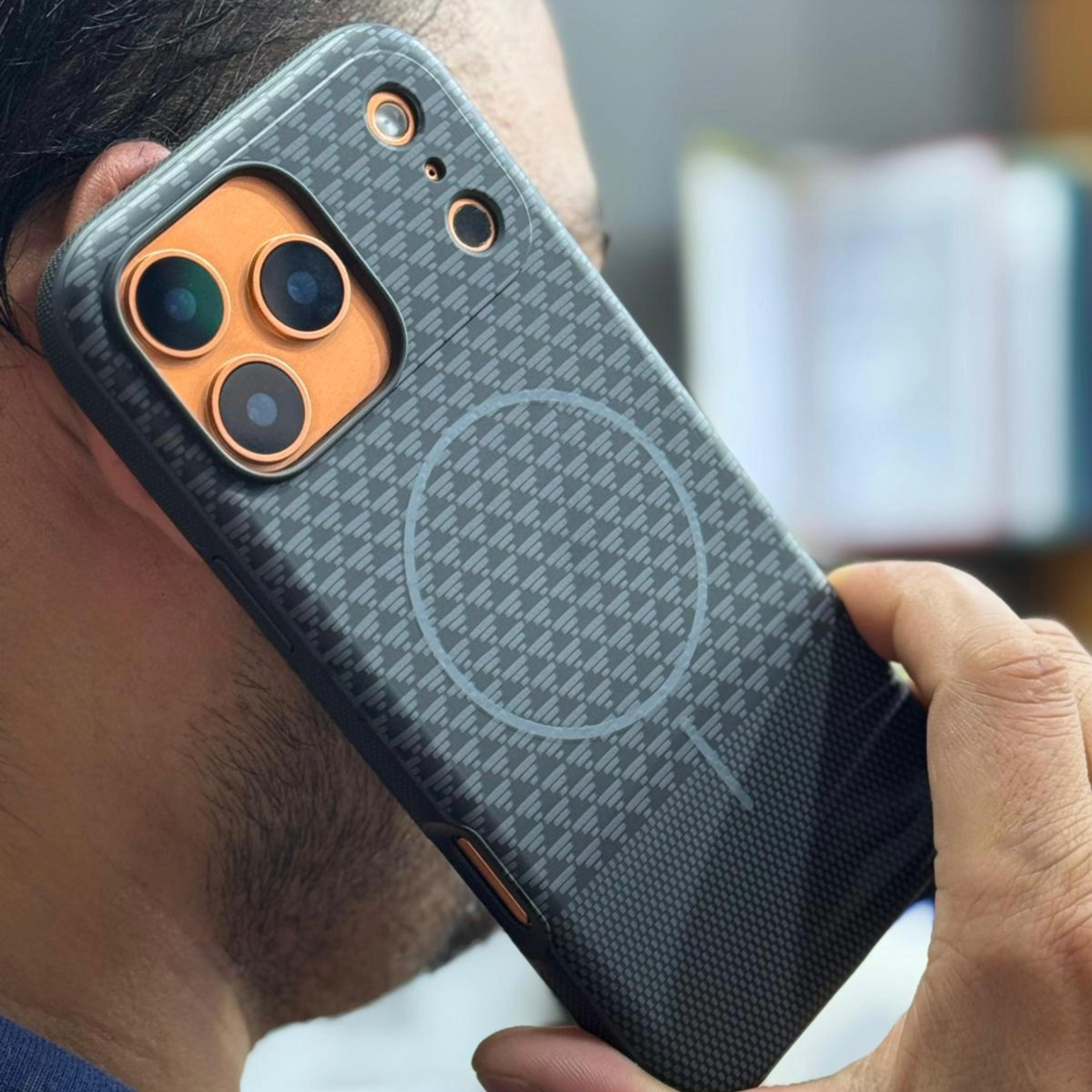 LZEL MagCarbon Splice Case for iPhone 17 Pro | Black Carbon