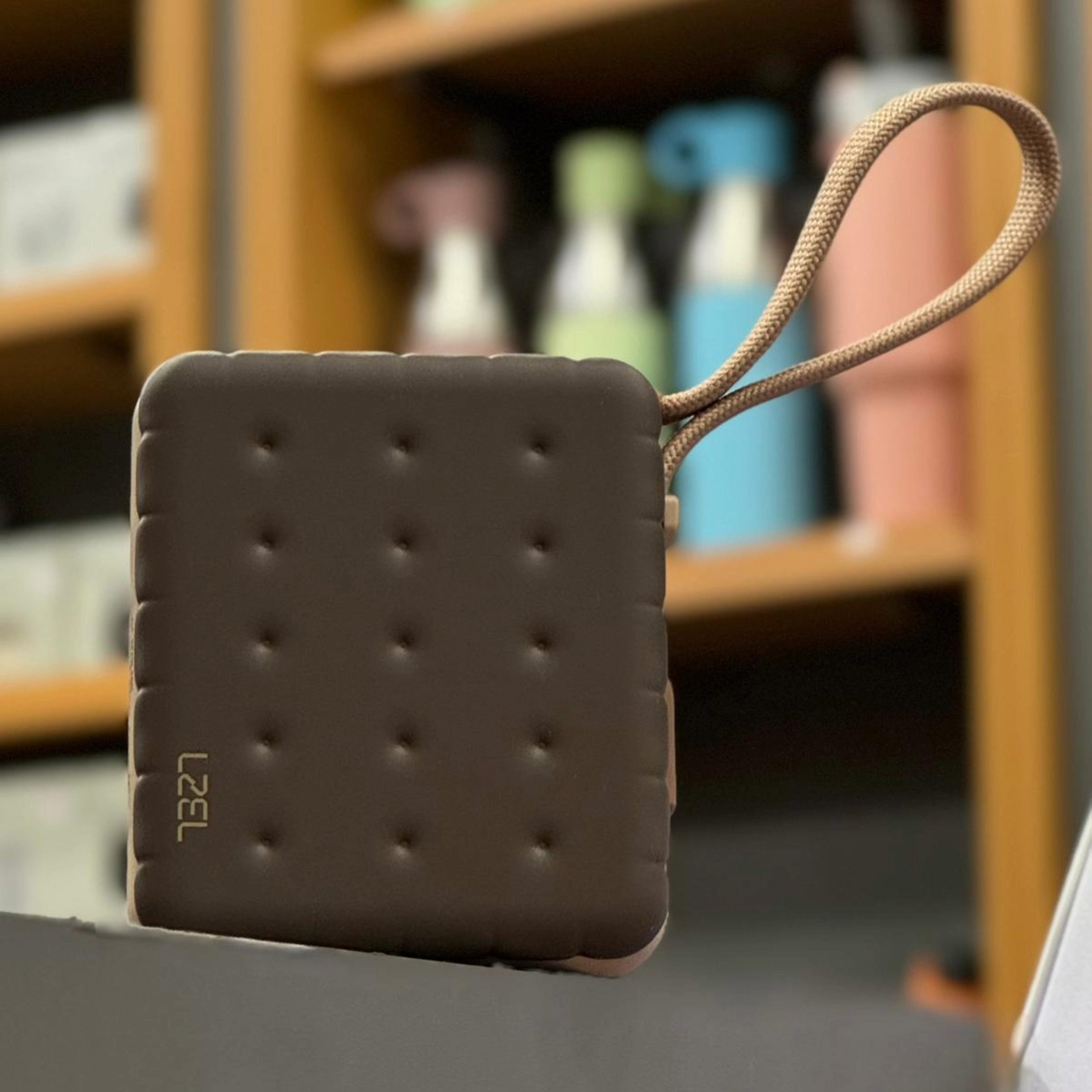 LZEL ZenoFlex MaxLux Mini 10000mAh PD Power Bank â€“ 20W Output / 18W Input (15W Wireless) | Coffee