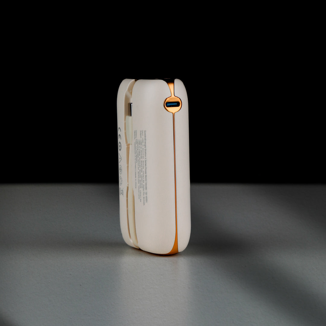 LZEL Quadra Energia X Station 10000mAh Charging Station Built In Cable Lightning And Type-C