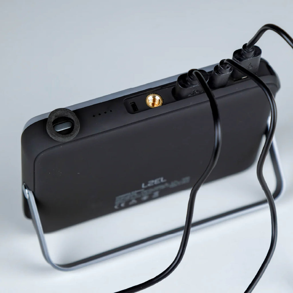LZEL Luminova Surg10 LED Light & Powerbank 100â??800 Lumens, USB-C â?? Black