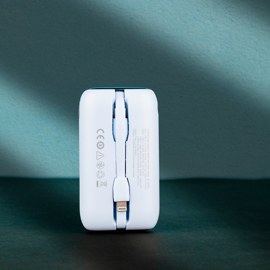LZEL Quadra Energia X Station 10000mAh Charging Station Built In Cable Lightning And Type-C