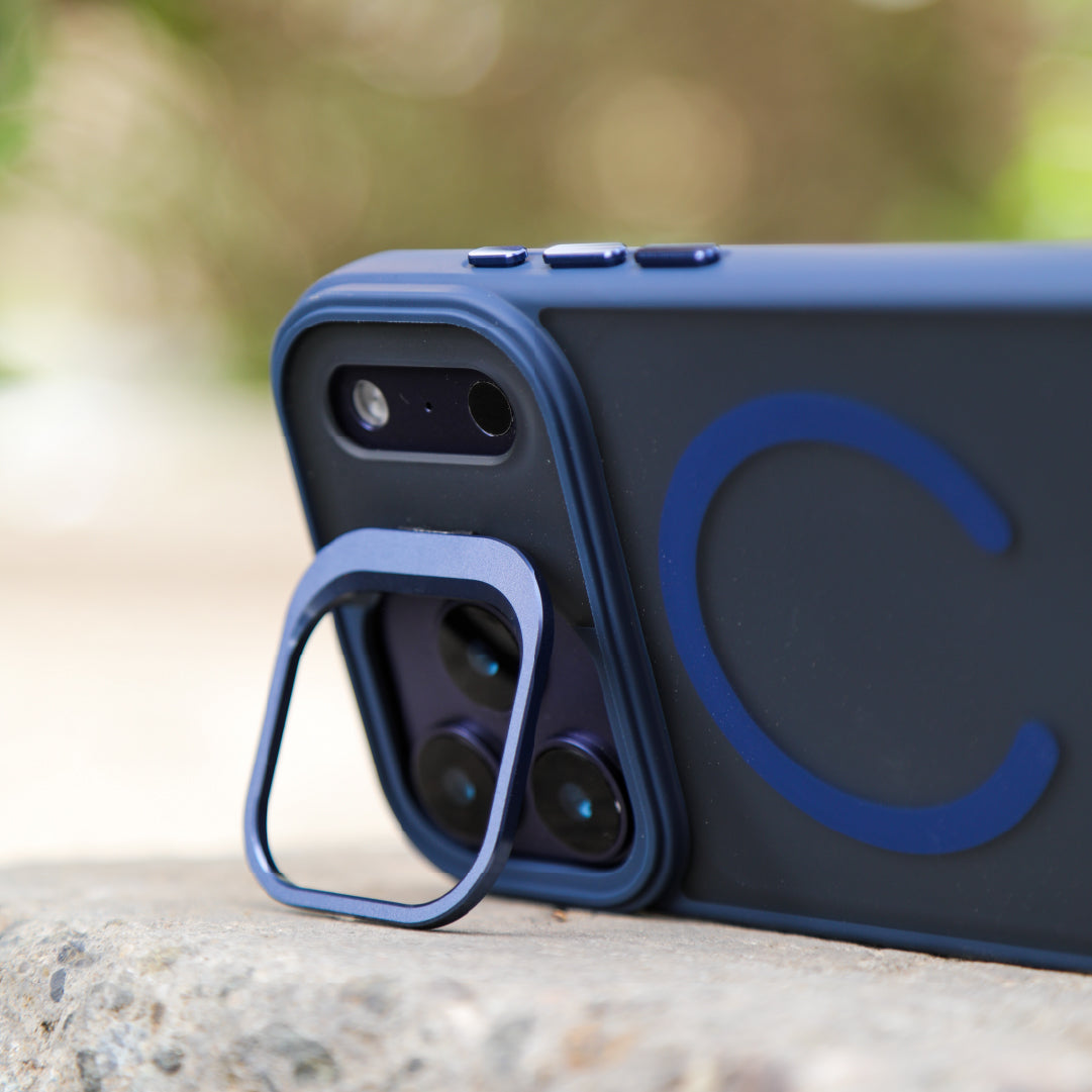 LZEL Magcamstand Soft Oil-coating Case With Adjutable Camera Stand Case For IPhone  17 Pro Max