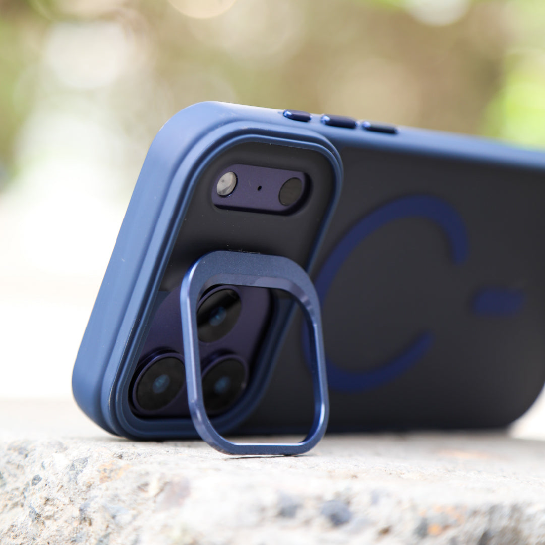 LZEL Magcamstand Soft Oil-coating Case With Adjutable Camera Stand Case For IPhone  17 Pro Max