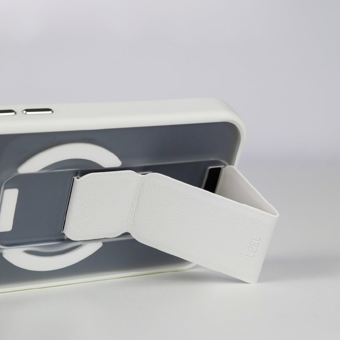 LZEL Magsynto Strap Case for iPhone 17 Pro