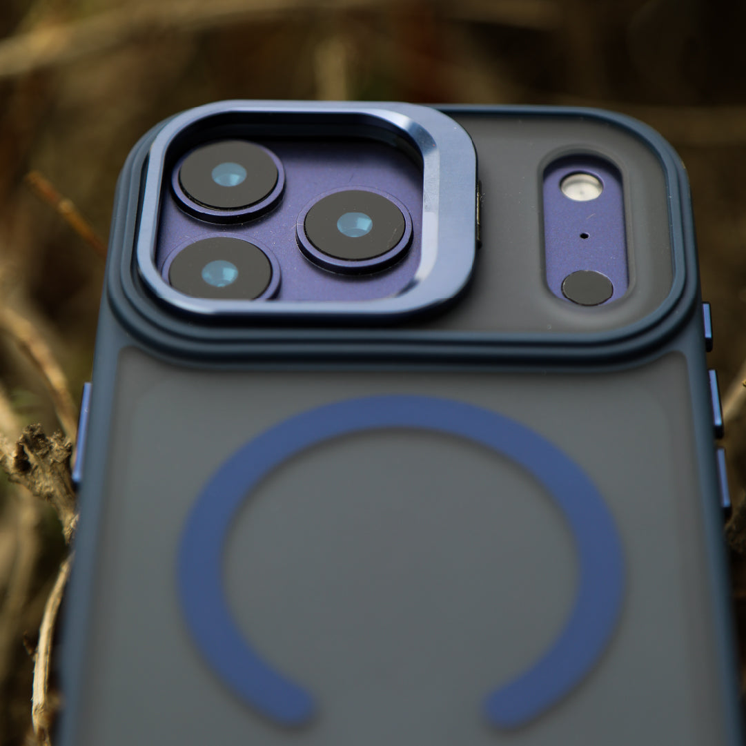 LZEL Magcamstand Soft Oil-coating Case With Adjutable Camera Stand Case For IPhone  17 Pro Max