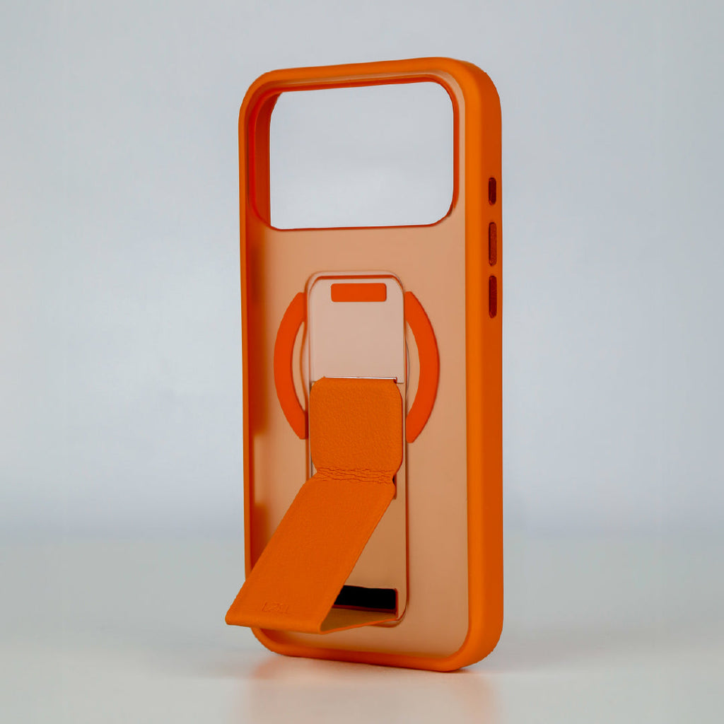 LZEL Magsynto Strap Case for iPhone 17 Pro