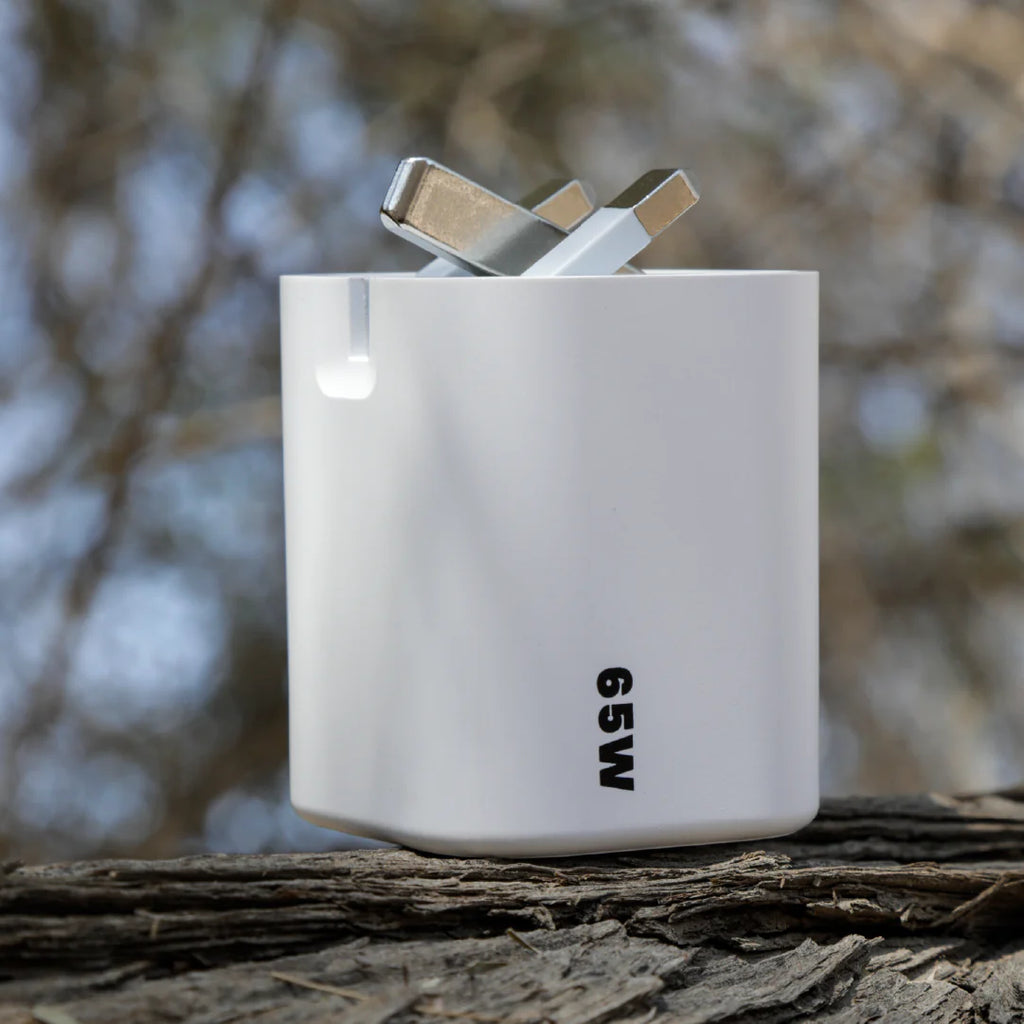 Asli  Global Maxcharge 65 Gan 3-Port Usb-A & Dual Usb-C Fast Charger