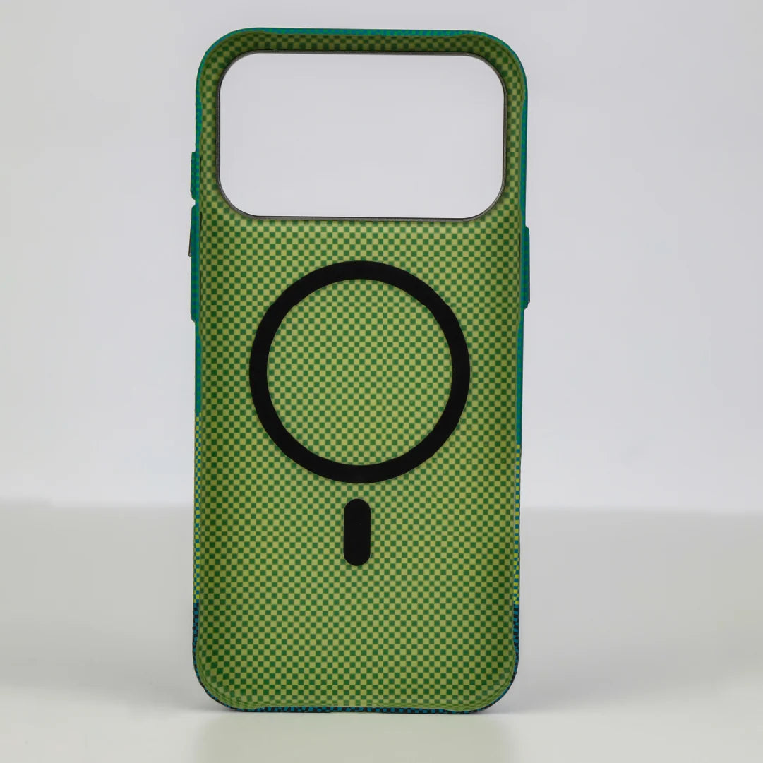 LZEL MagCarbon Deer Cover for iPhone 17 Pro