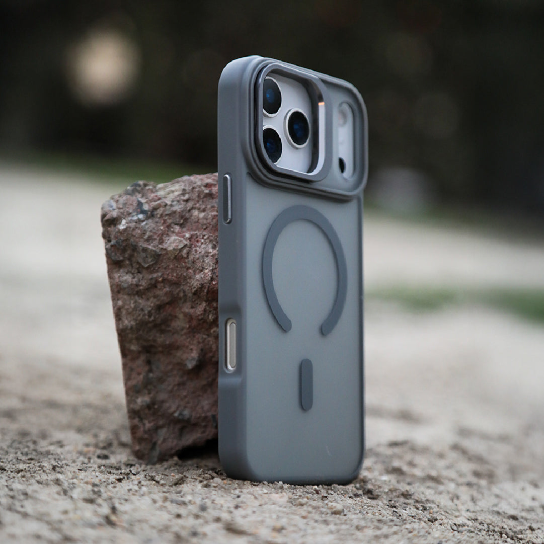 LZEL Magcamstand Soft Oil-coating Case With Adjutable Camera Stand Case For IPhone  17 Pro Max