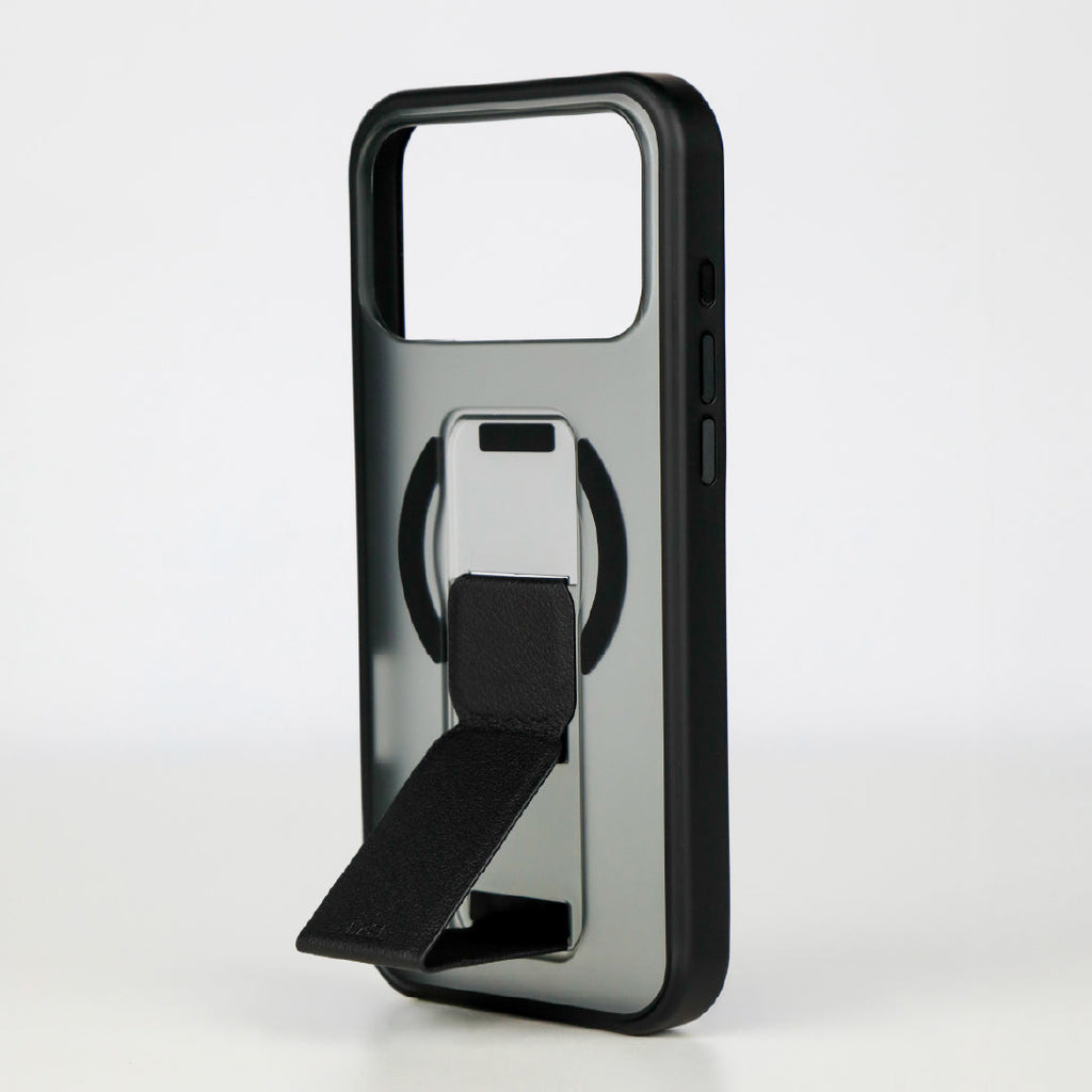 LZEL Magsynto Strap Case for iPhone 17 Pro