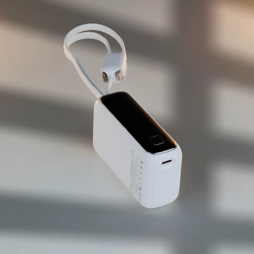 LZEL Ampflow10 Mini 10000Mah Pd Power Bank 22.5W | Built-In Type-C & Lightning Cable | Wireless Charging