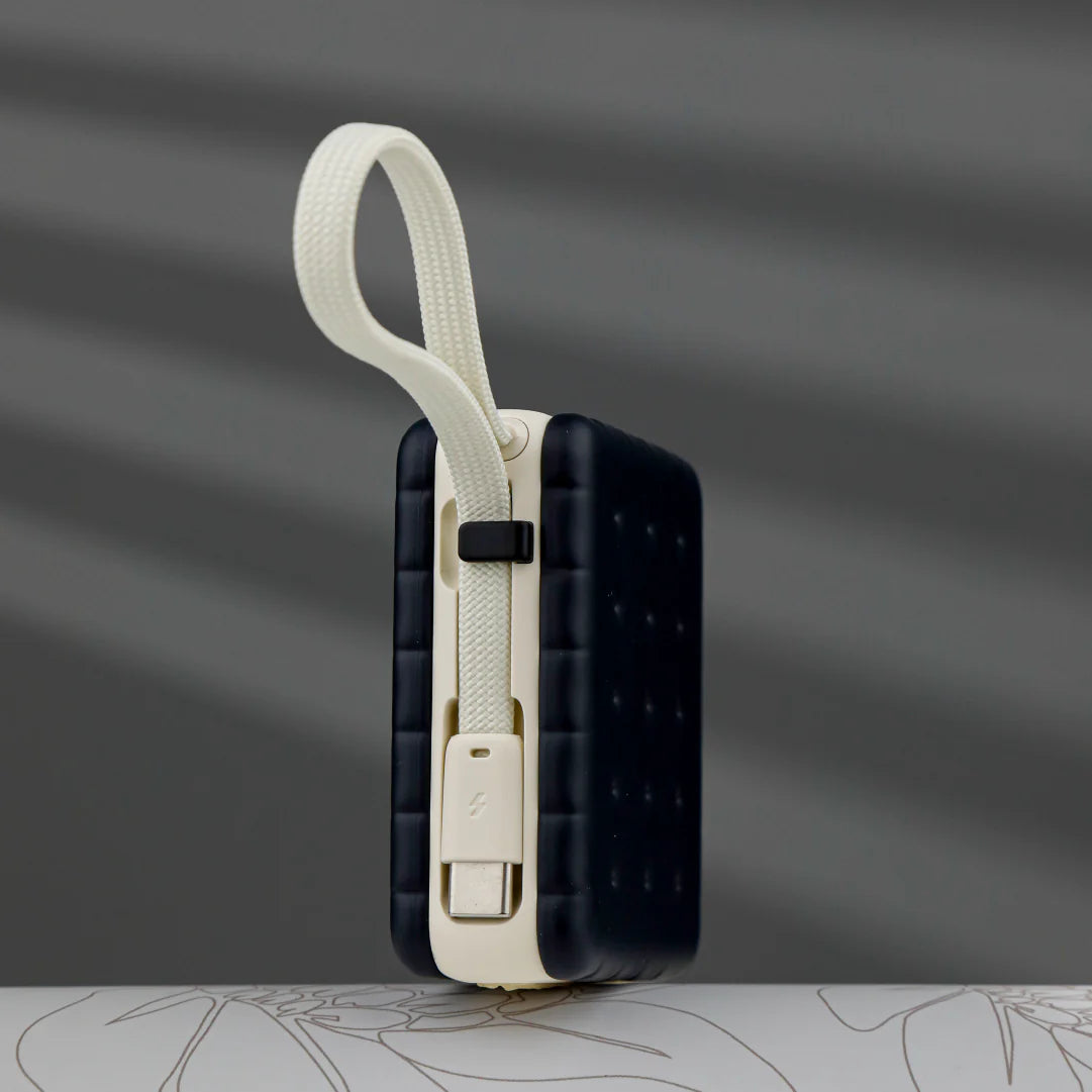 LZEL ZenoFlex MaxLux Mini 10000mAh PD Power Bank â 20W Output / 18W Input (15W Wireless)