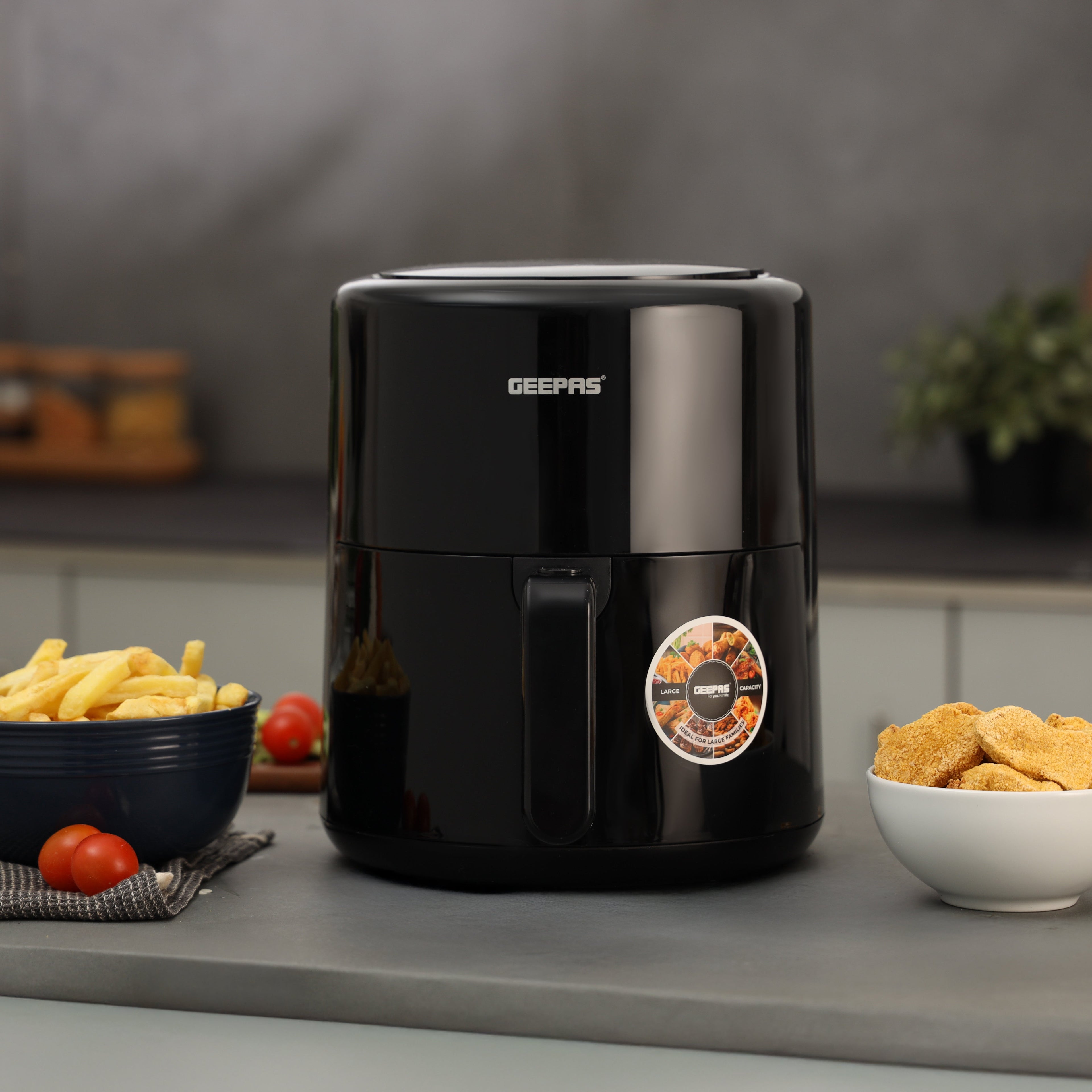 Geepas Digital Air Fryer- 4.0 L Pot, with Vortex Air Frying Technology/Multiple Function, 1-60 Min Timer, Temperature 80-200 Degree Celsius/Touch Screen Control
