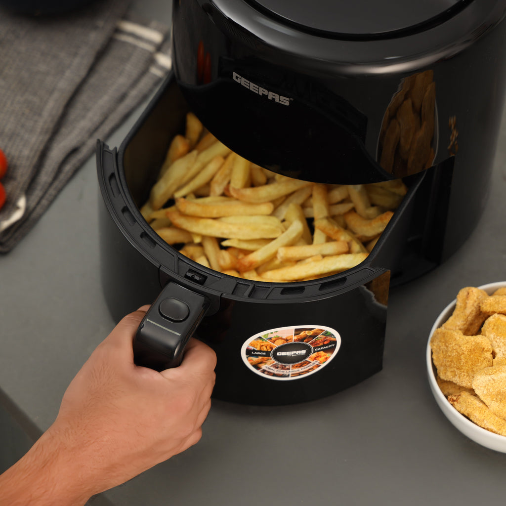 Geepas Digital Air Fryer- 4.0 L Pot, with Vortex Air Frying Technology/Multiple Function, 1-60 Min Timer, Temperature 80-200 Degree Celsius/Touch Screen Control