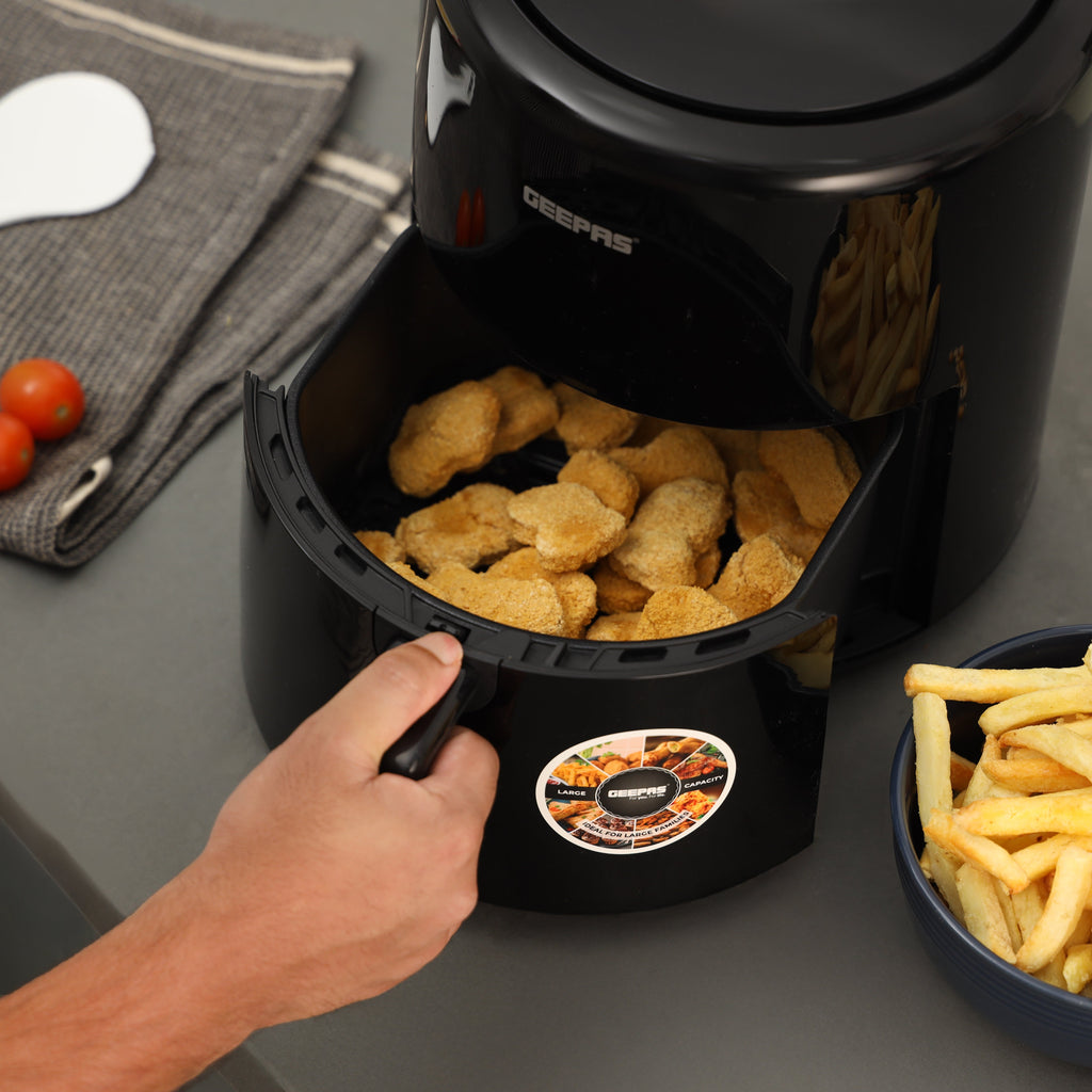 Geepas Digital Air Fryer- 4.0 L Pot, with Vortex Air Frying Technology/Multiple Function, 1-60 Min Timer, Temperature 80-200 Degree Celsius/Touch Screen Control
