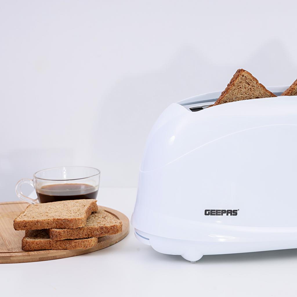 Geepas 4-Slice Bread Toaster | 1100W Power | Browning Control Settings| Cancel Function| Removable Crumb Tray| Cord Storage| Heat-Resistant Body