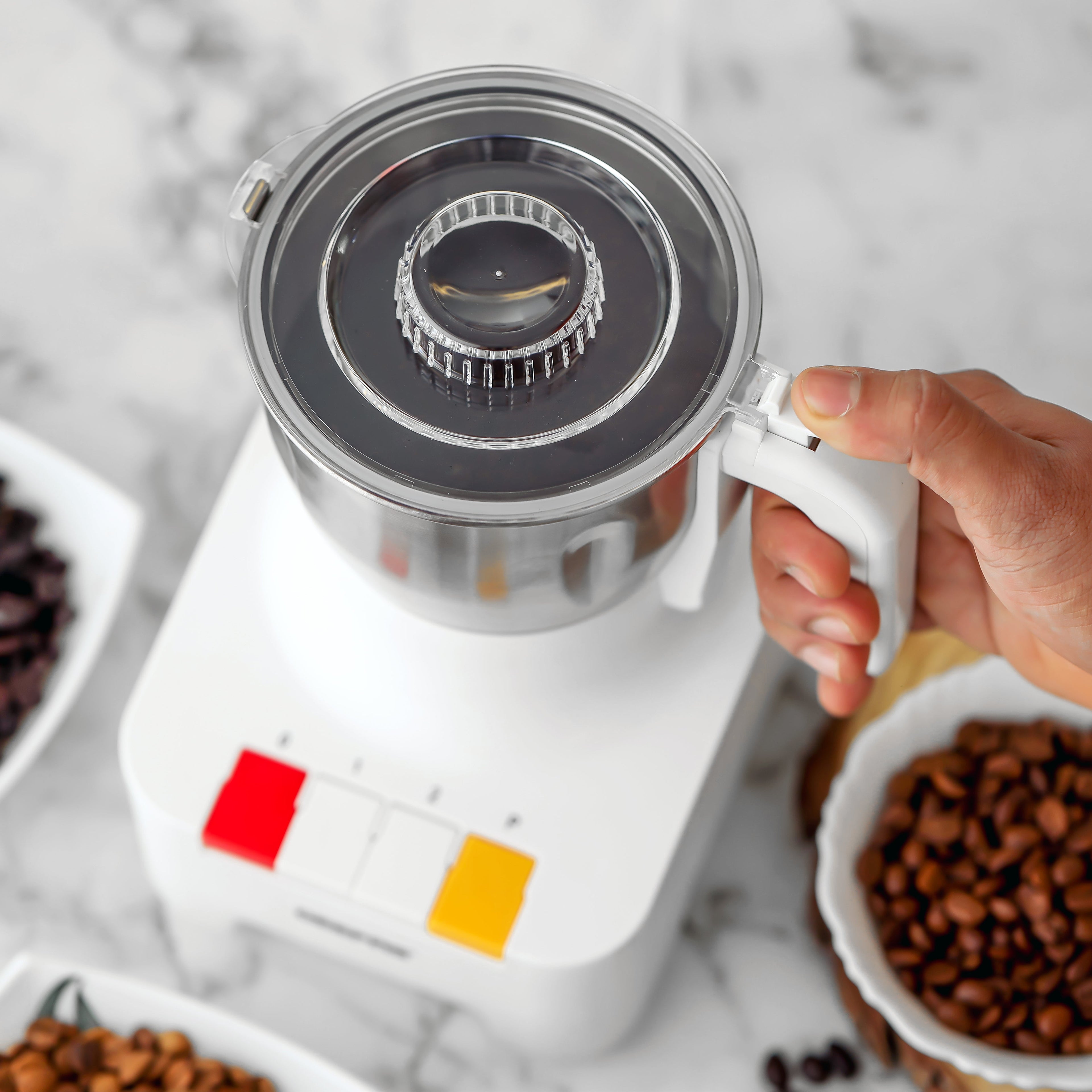 Geepas Food Processor | 600W Powerful Motor with Overheat Protection | Stainless Steel Bowl | 2-Speed Piano Button Switch | Safety Lid
