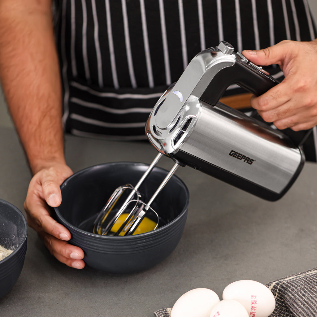 Geepas Hand Mixer 400W â€“ 5 Speeds, Turbo, Stainless Steel Beaters, Lightweight & Easy to Use