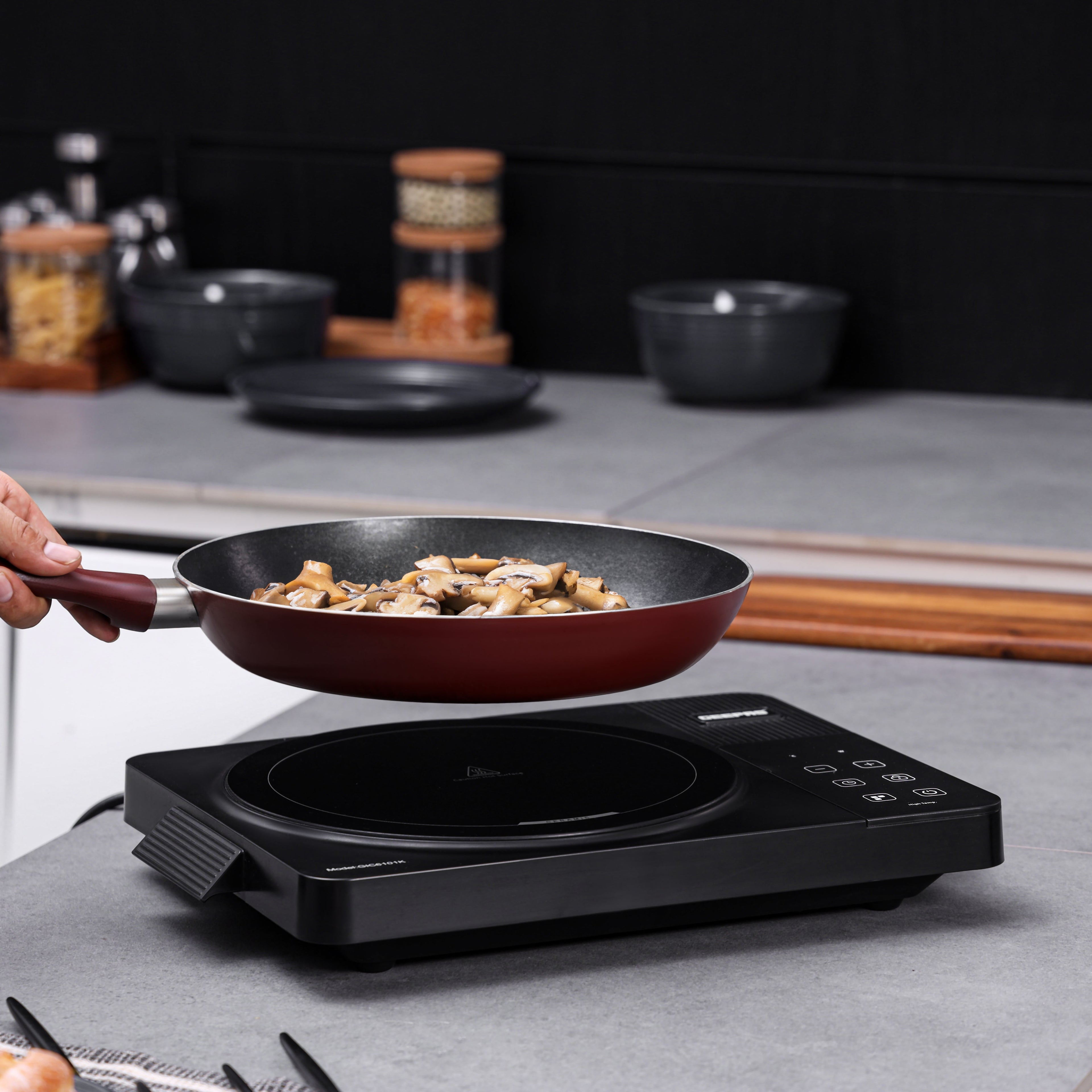 Geepas Digital Infrared Cooker | 2000W High Power Electric Cooker | Touch Control | Digital Display | Large Heating Plate | Multi Functions