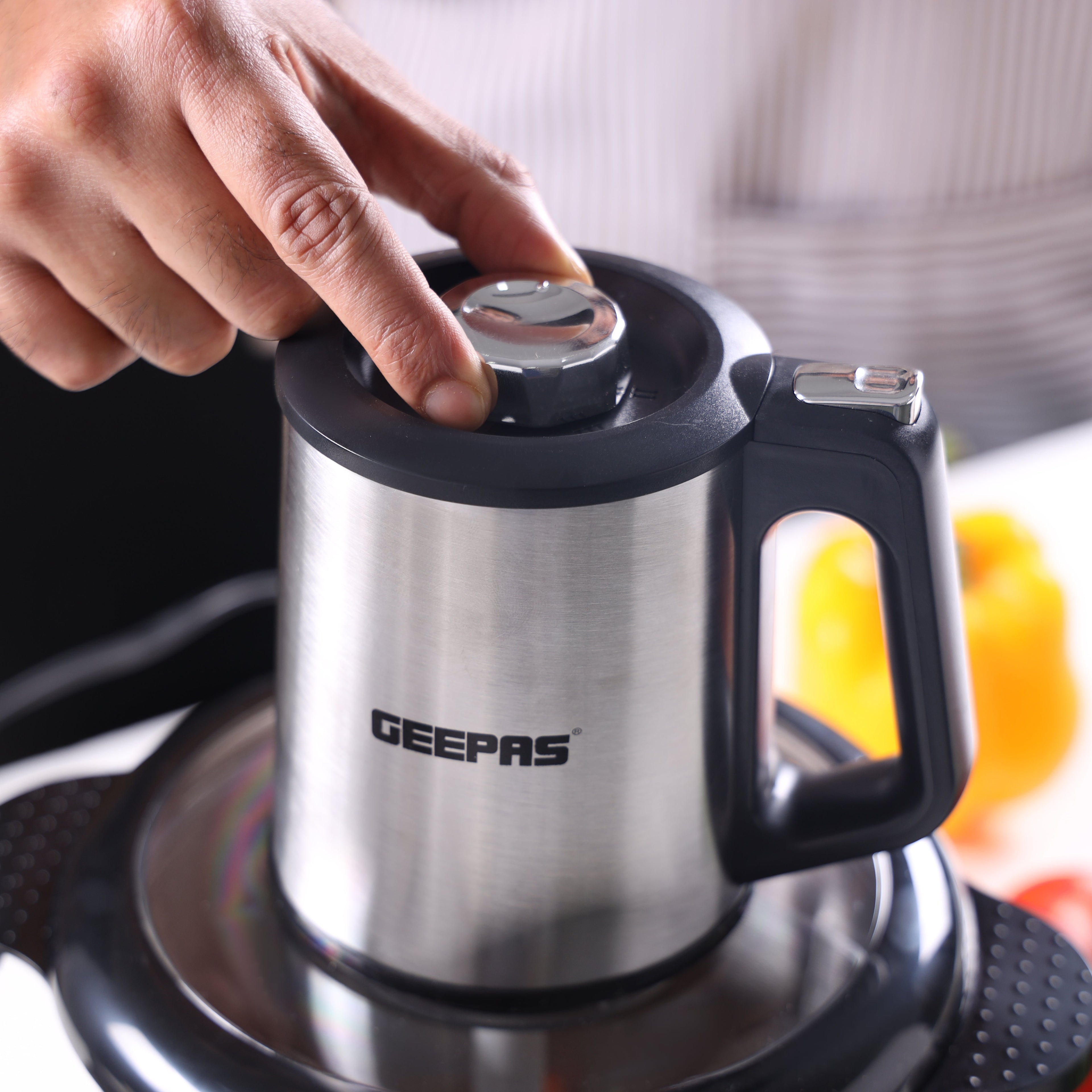Geepas Multi Chopper | 500W| 3L Stainless Steel Bowl | 3-Speed Control | Stainless Steel Double Blades | Heavy Duty Food Processor