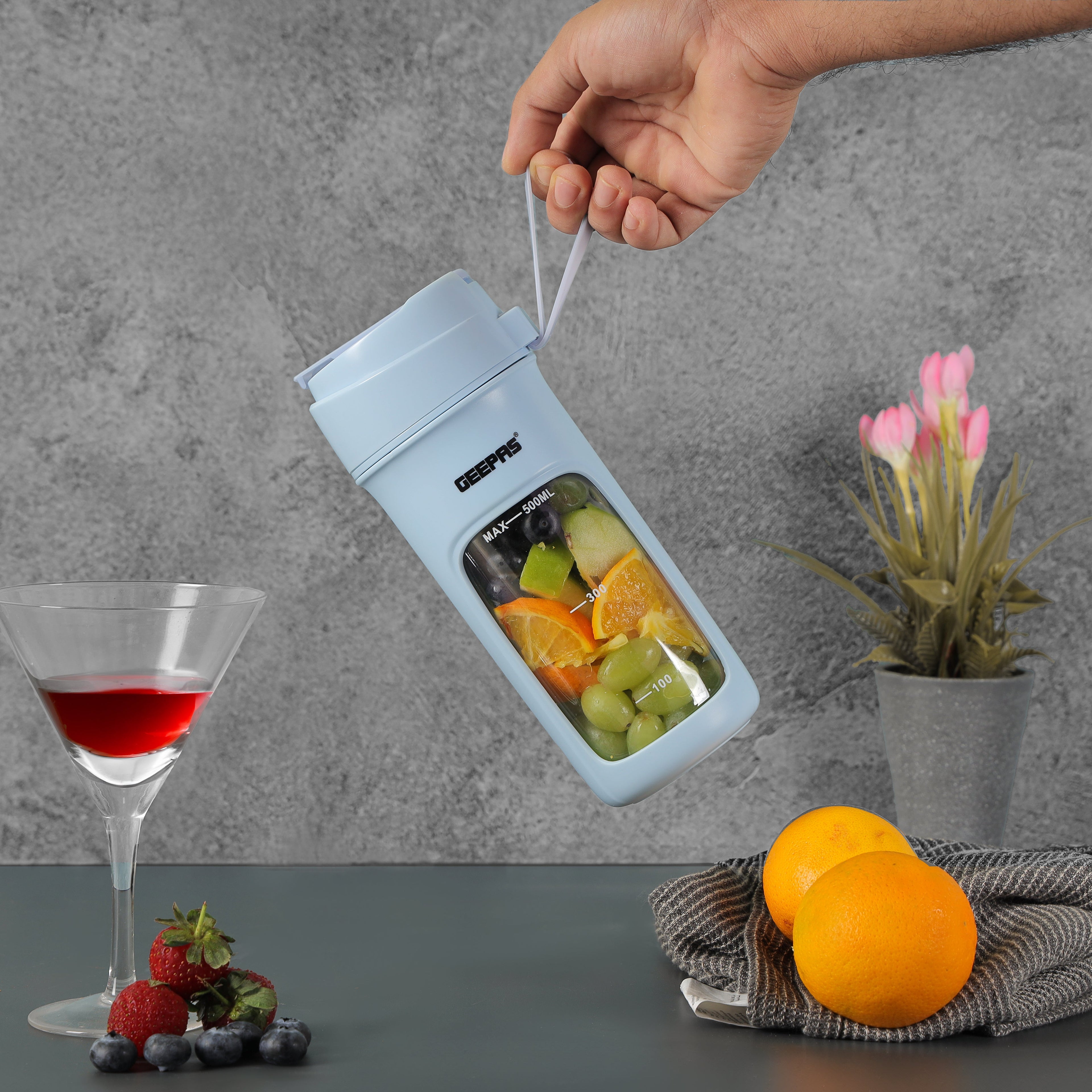 Geepas Rechargeable Portable Blender | 500ml Capacity | 50W | 6 Sharp Stainless Steel Blades | Safety Lock Design | USB Rechargeable Battery
