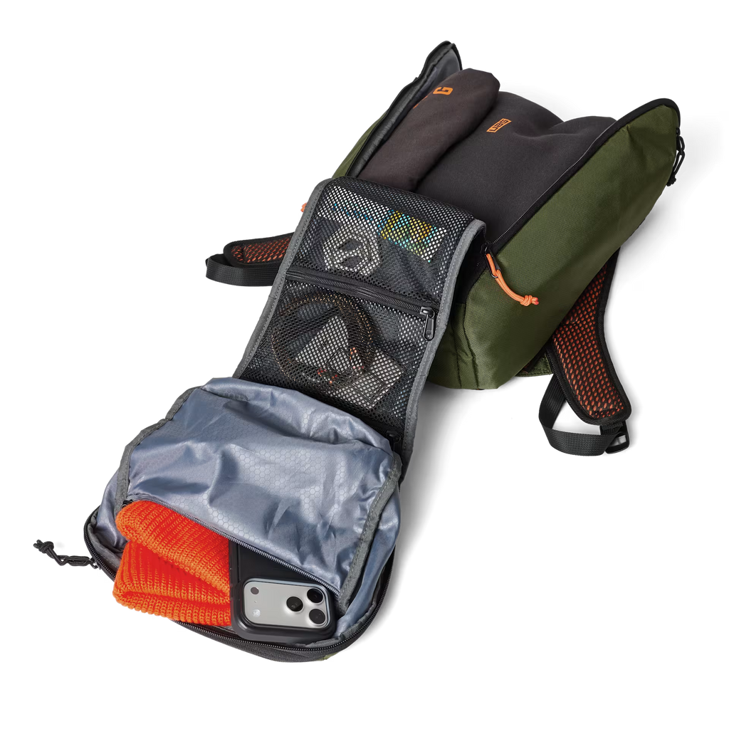 Uag Civilian Backpack â€“ 20L Capacity