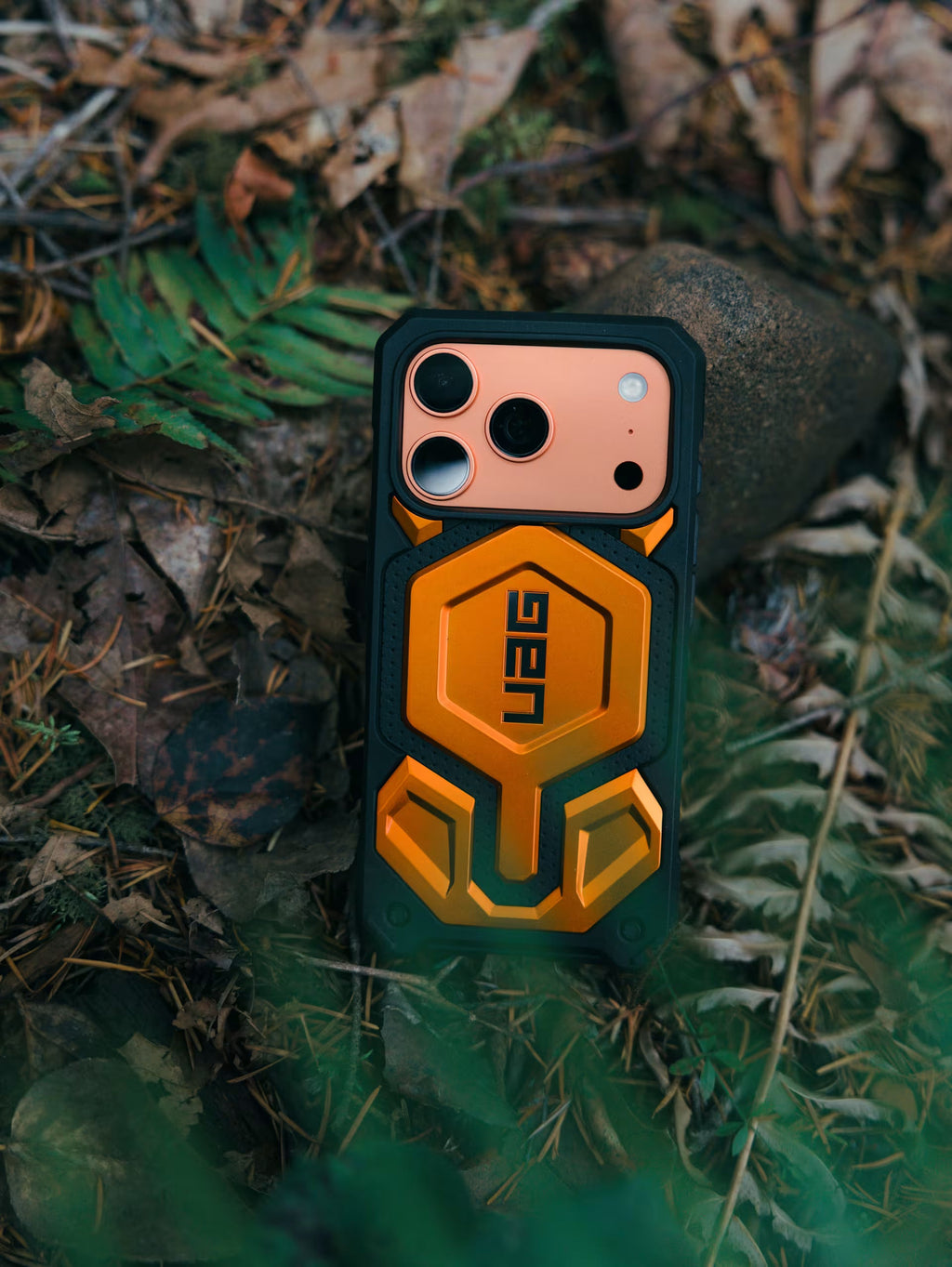 UAG iPhone 17 Pro Max Monarch Pro Magsafe Case | Orange