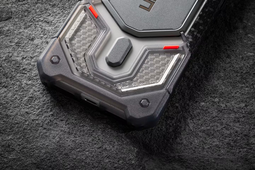 UAG Monarch Pro Magsafe  Case For  iPhone  18 Pro Max / 17 Pro Max