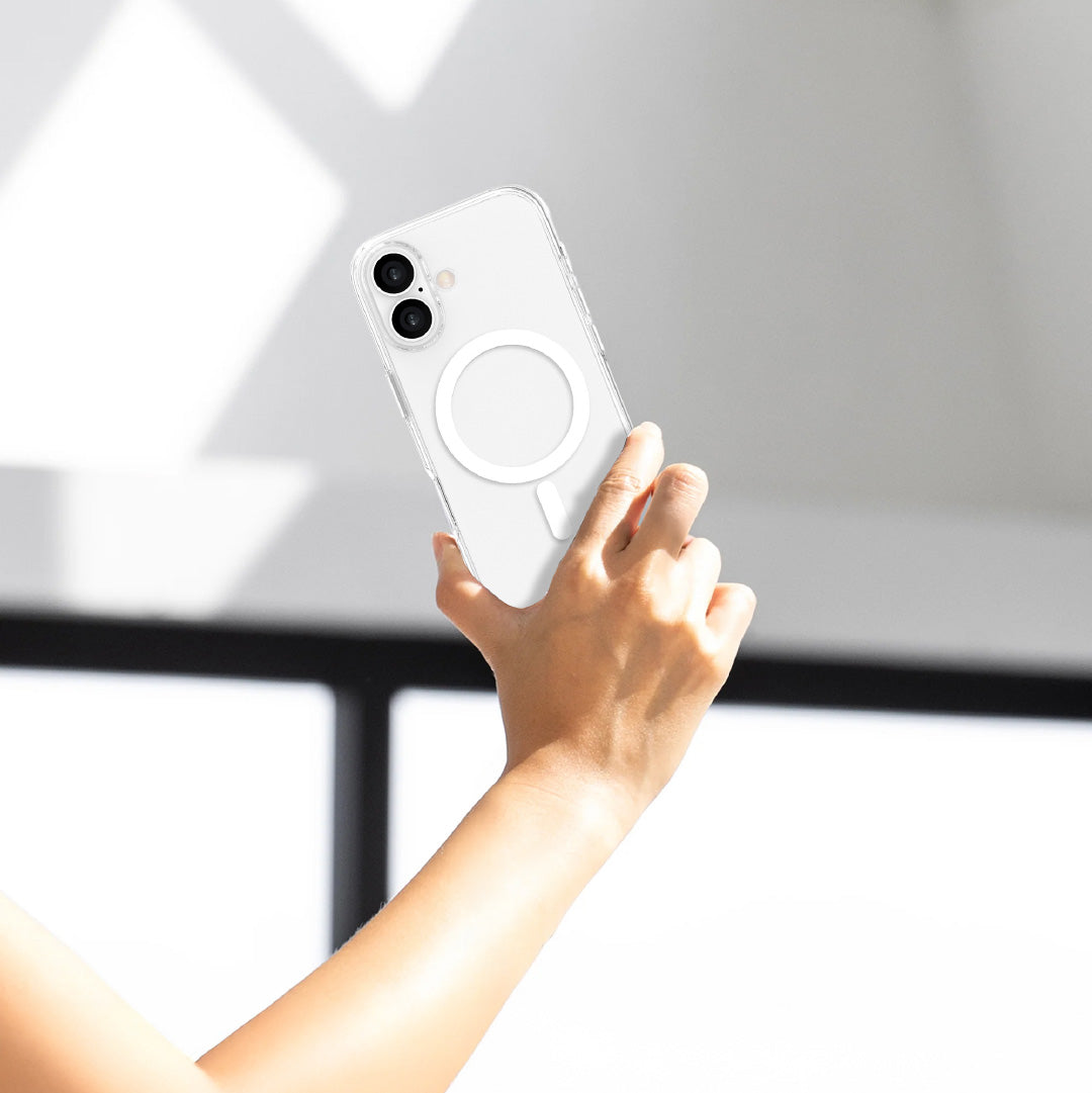 LZEL Magnexo Clear Case for iPhone 17 | Crystal Clear