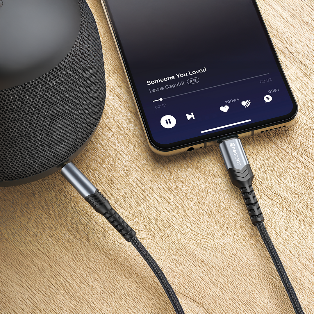 90 Percent AudioLine 90 Series Lightning to 3.5mm Audio Cable 1.2m | Black