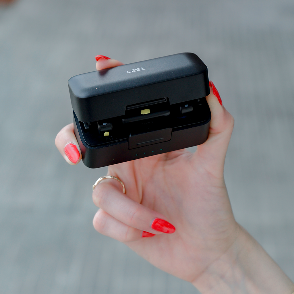 LZEL 2.4 GHz Wireless Microphone – Portable, Clear Audio, Noise Reduction, Mono/Stereo