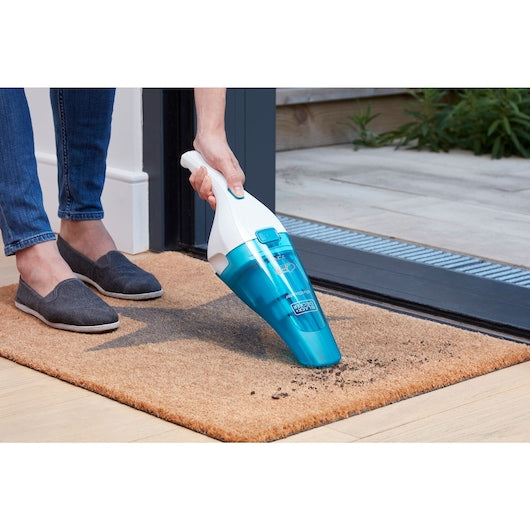 Black & Decker 3.6V 1.5Ah Wet and Dry Cordless dustbuster® Hand Vacuum with Accessories and Charge Base