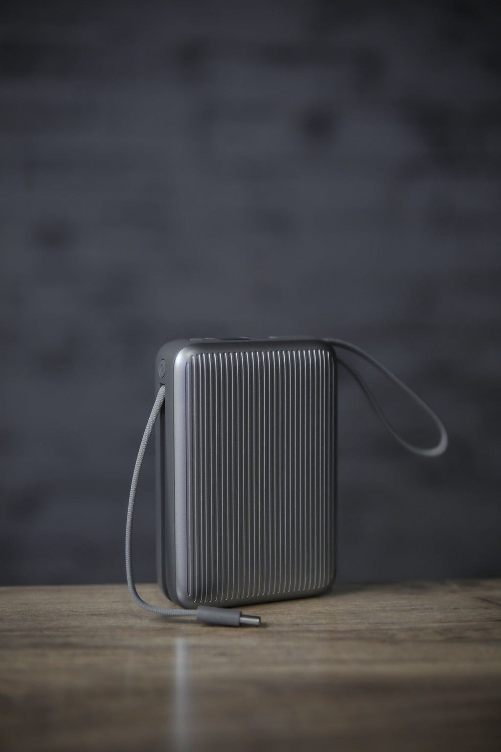 LZEL Neurode Sync - 10,000mAh PD Mini Power Bank 22.5W with Built-in Cable | Black