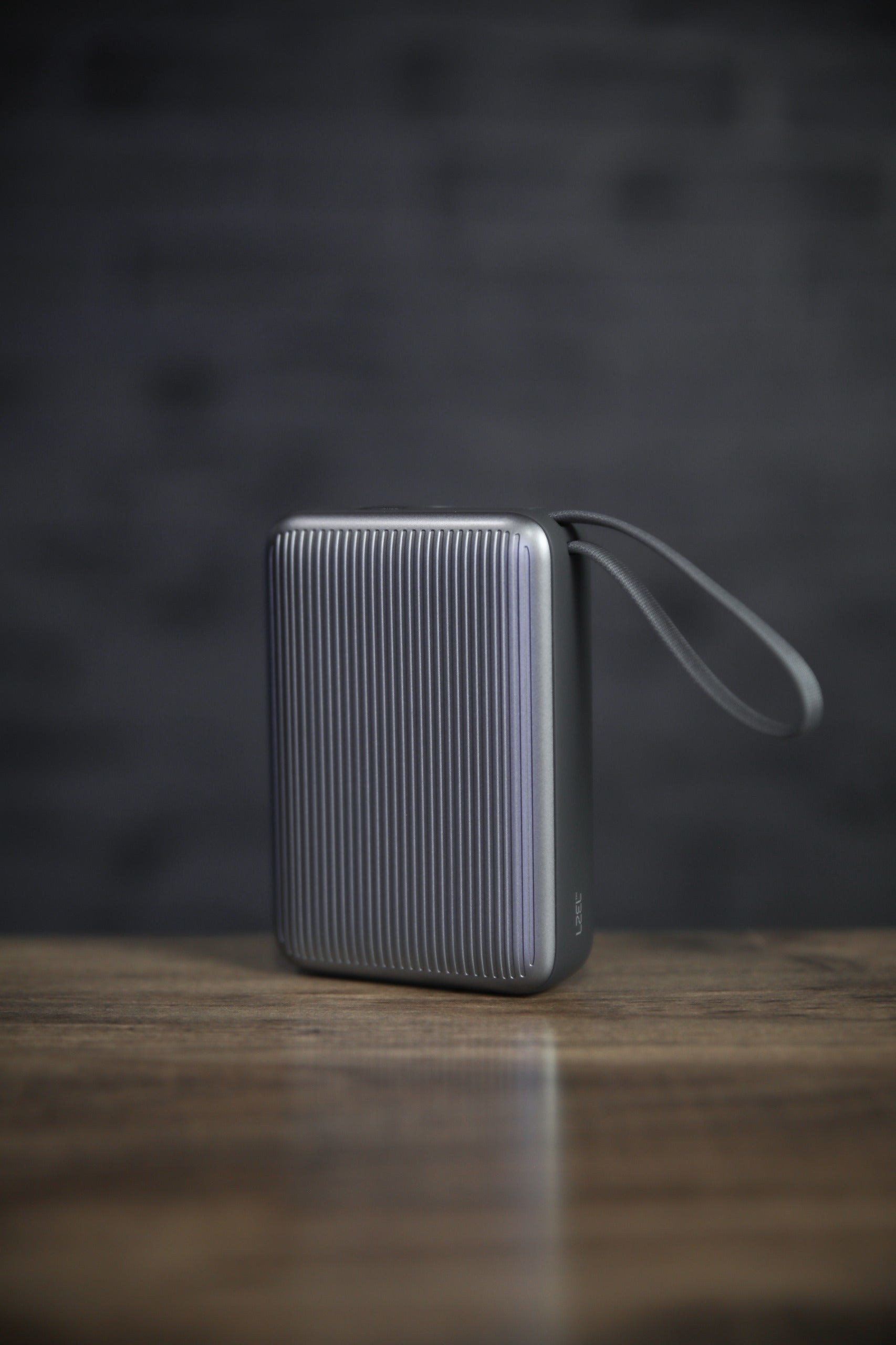 LZEL Neurode Sync - 10,000mAh PD Mini Power Bank 22.5W with Built-in Cable | Black