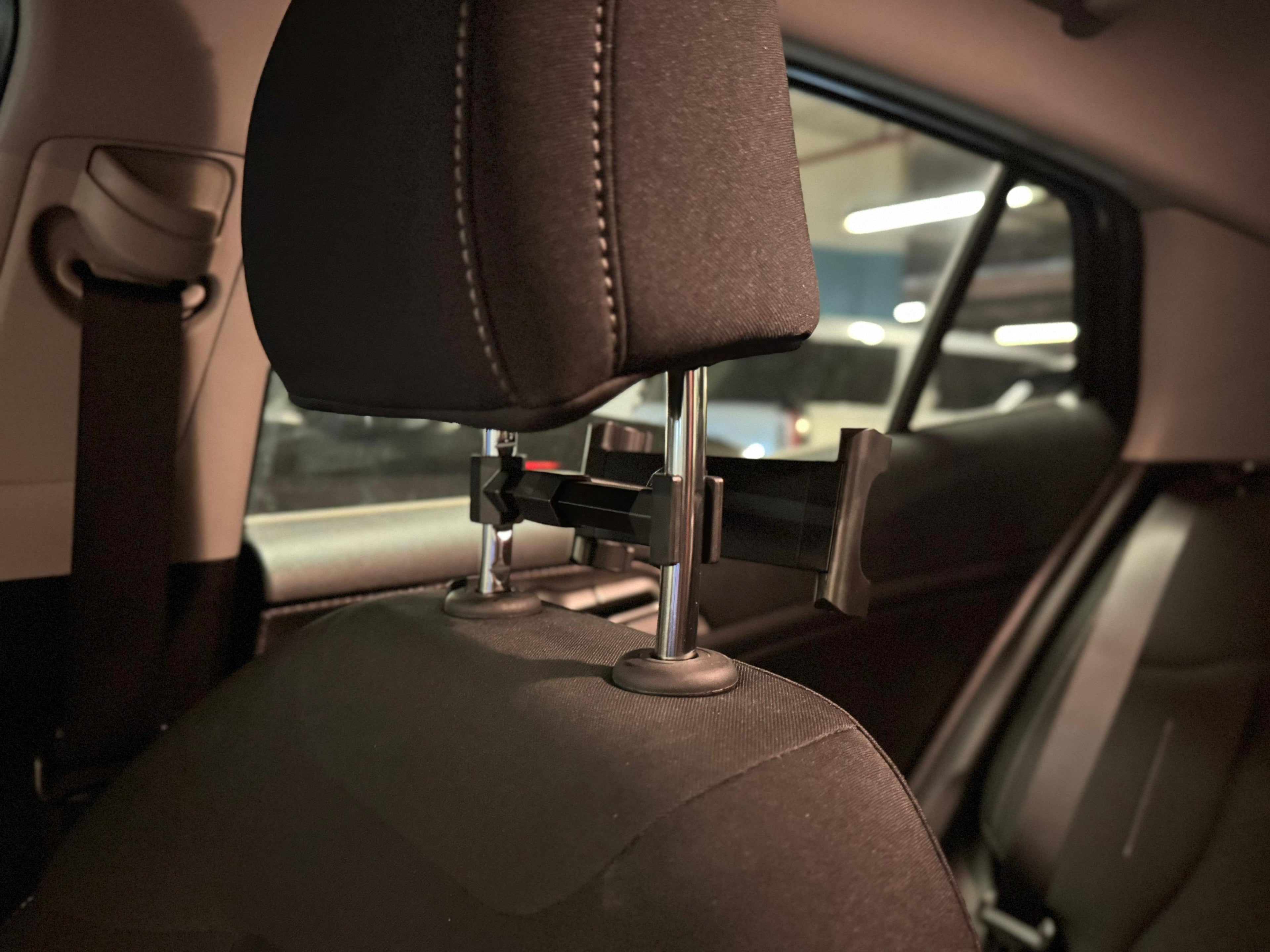 LZEL Magdrive Titan 360° Rotatable Car Seat Headrest Tablet And Phone Holder