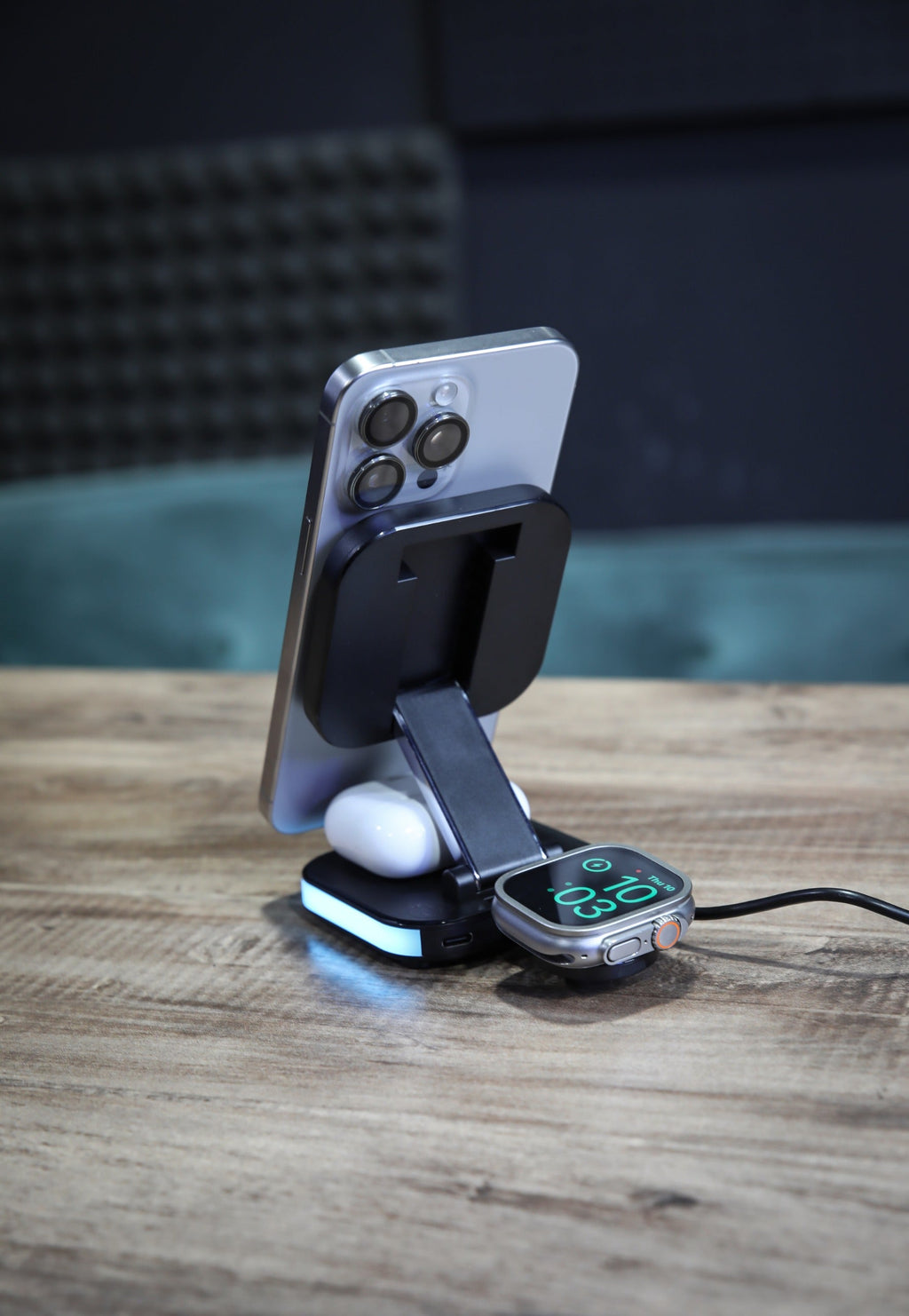 LZEL Magnexus Chargedock 5-In-1 Magnetic Wireless Charger, 15W Fast Charging, USB-C Port
