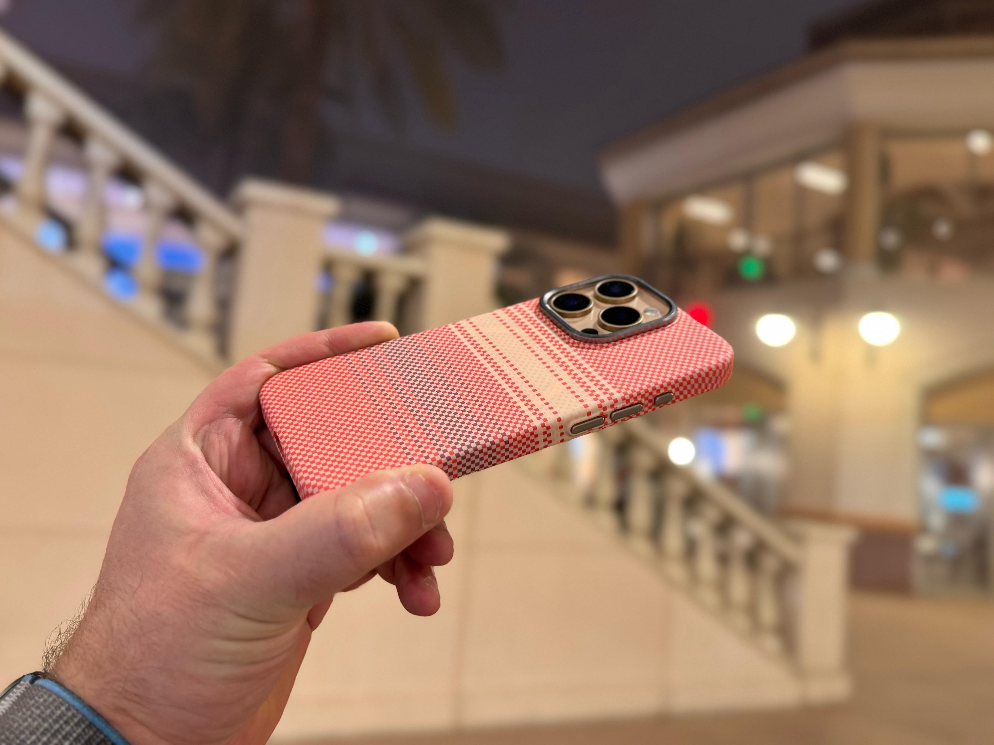 Kevlar Case for iPhone 15 Pro | Orange