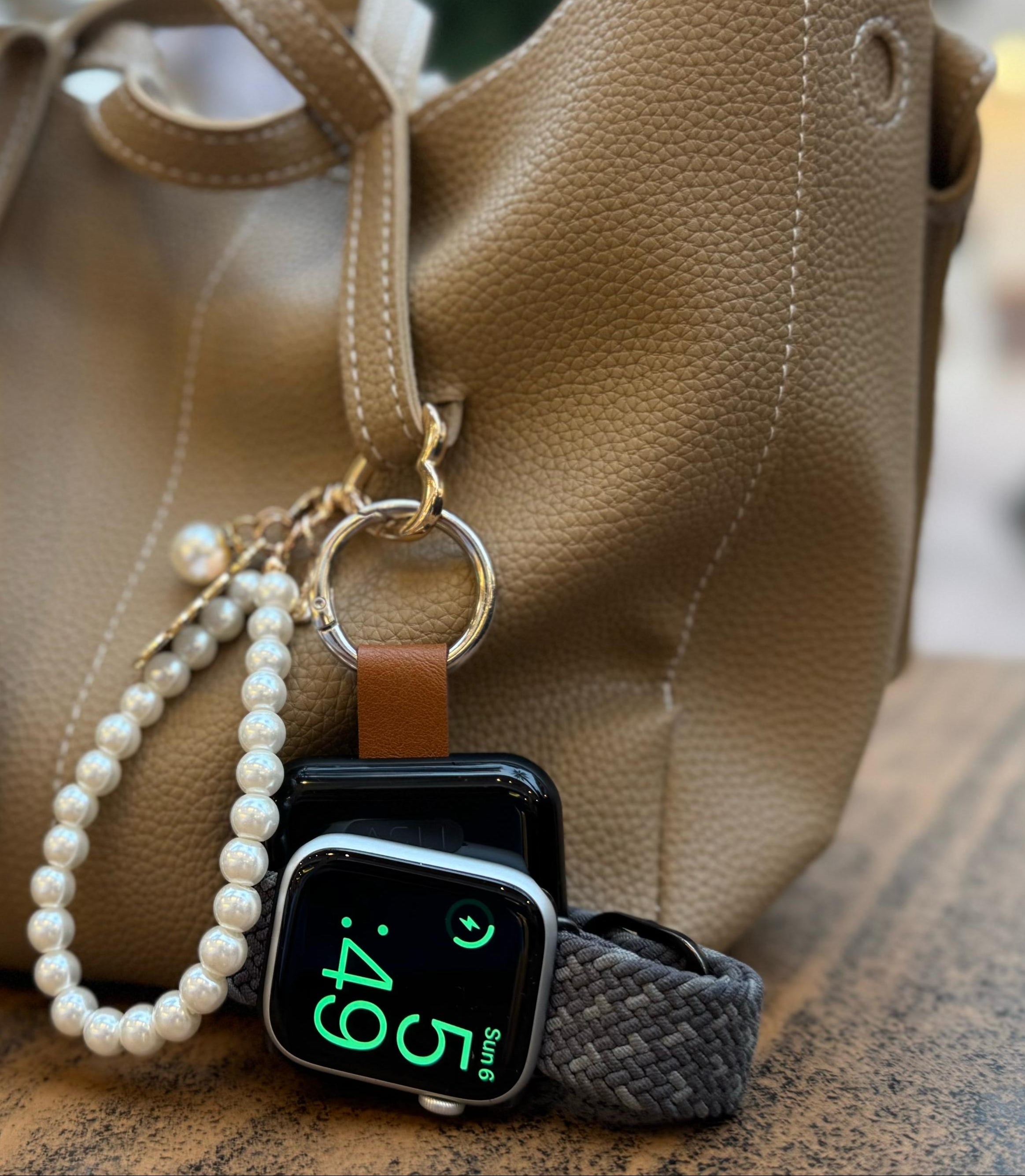 Asli Global Mini 1200mAh Watch Wireless PowerBank | Black