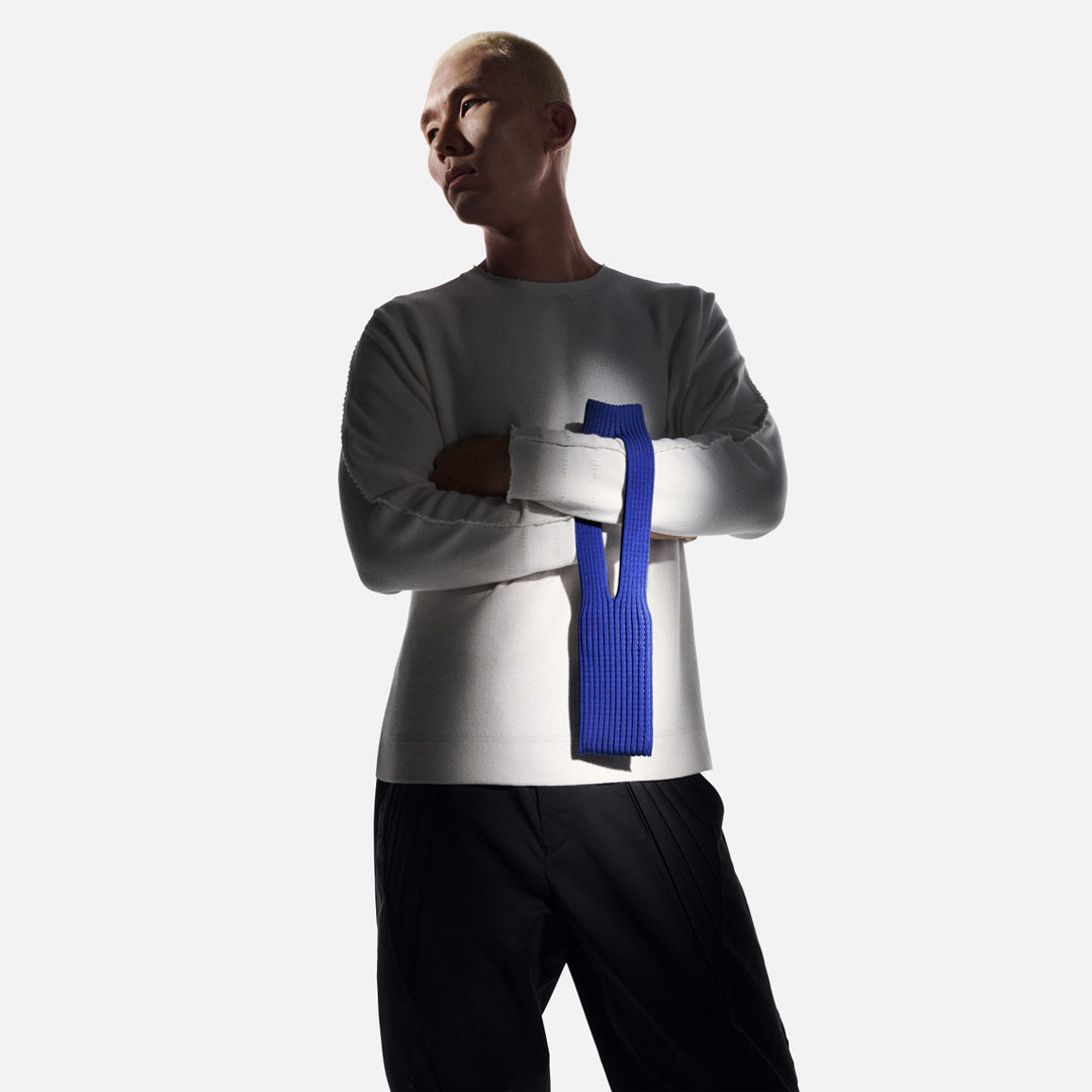 Phone Pocket with Strap â€“ Stretch Knit Wearable iPhone Holder 40 cm | Sapphire