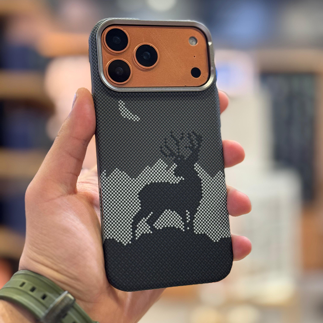 LZEL MagCarbon Deer Cover for iPhone 17 Pro Max | Black Deer